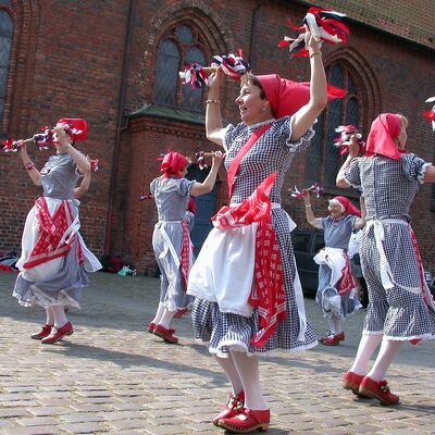 Tanzdarbietung der Poynton Jemmers aus Macclesfield