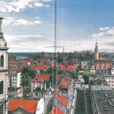 Luftaufnahme von der Stadt Brzeg.
